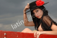 liz_spanish_lady_05_2